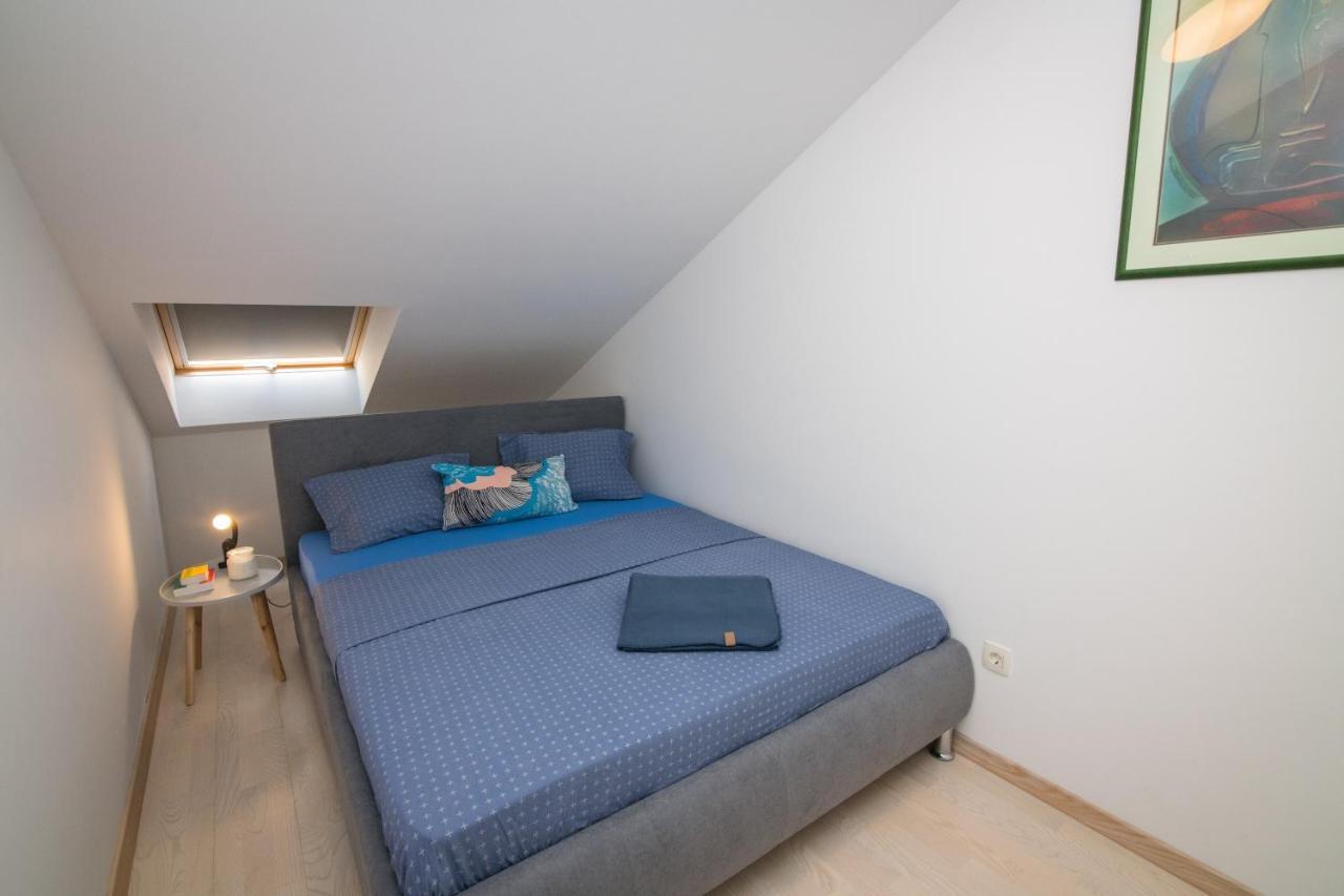 קוסטרנה Apartment Skylight מראה חיצוני תמונה